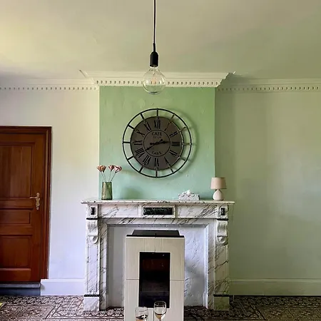 بيت للعطل La Ferme Du Ravet - Aux Lacs De L'eau D'heure Froid-Chapelle